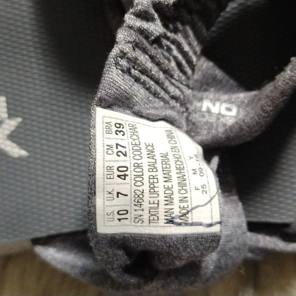 Skechers Women's Sandals - Gray - Picture 3 of 4